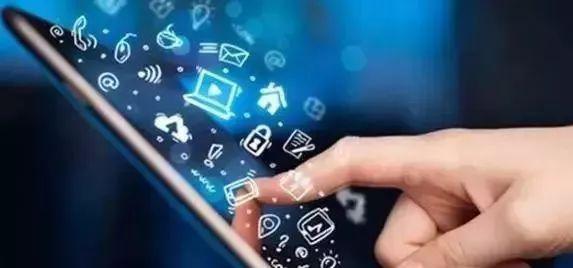 1703040328990061.jpg 互聯網.jpg