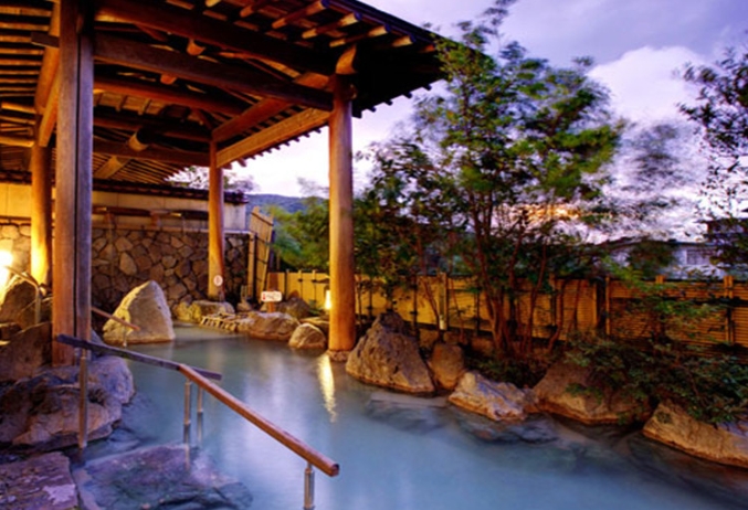 1740105024245143.jpg 溫泉浴場.jpg