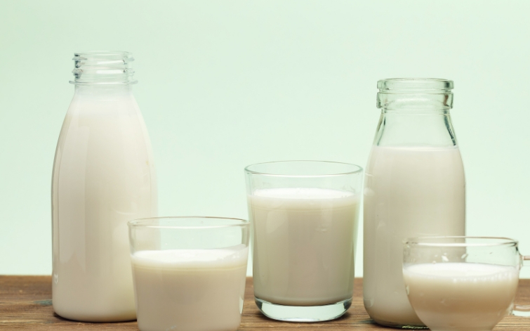 1766629610575539.jpg 牛奶.jpg